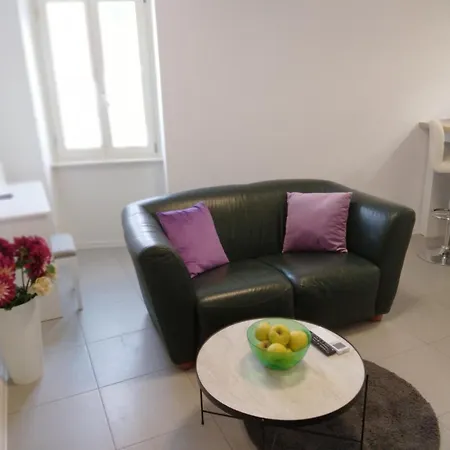 Crystal Deluxe Apartmán *