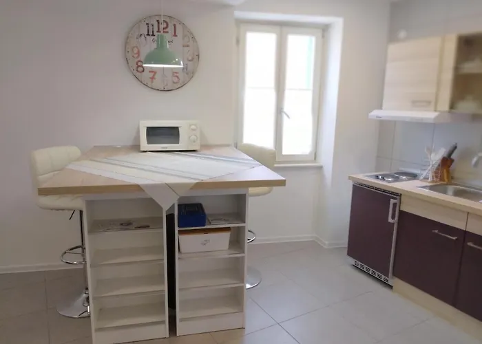 Apartment Crystal Deluxe