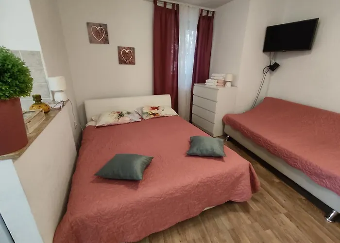 Apartment Crystal Deluxe *