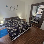 Crystal Deluxe Apartman