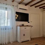 Crystal Deluxe Apartman